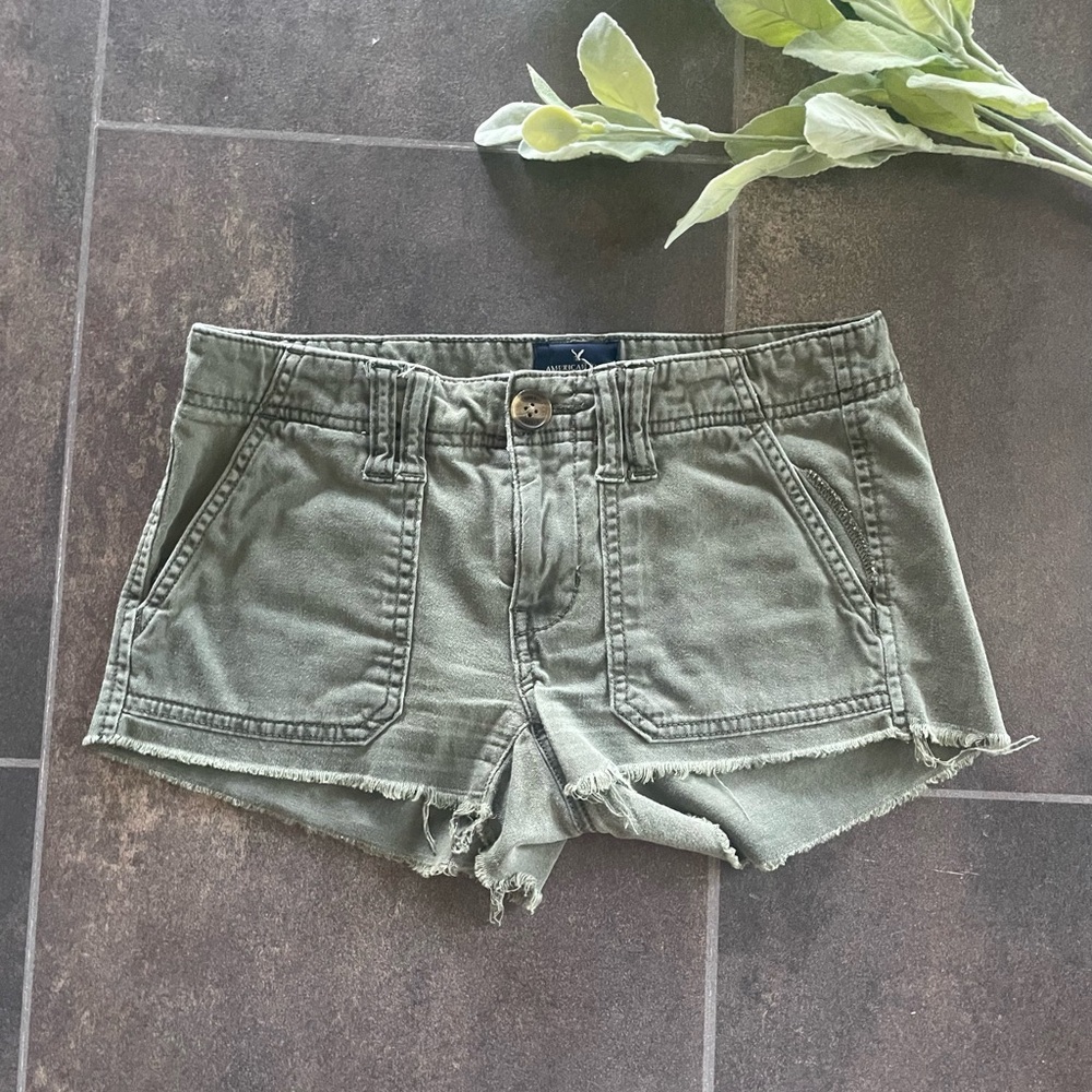 American Eagle Shorties